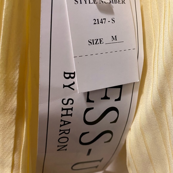 DRESS-U BY SHARON TOP - Picture 3 of 6